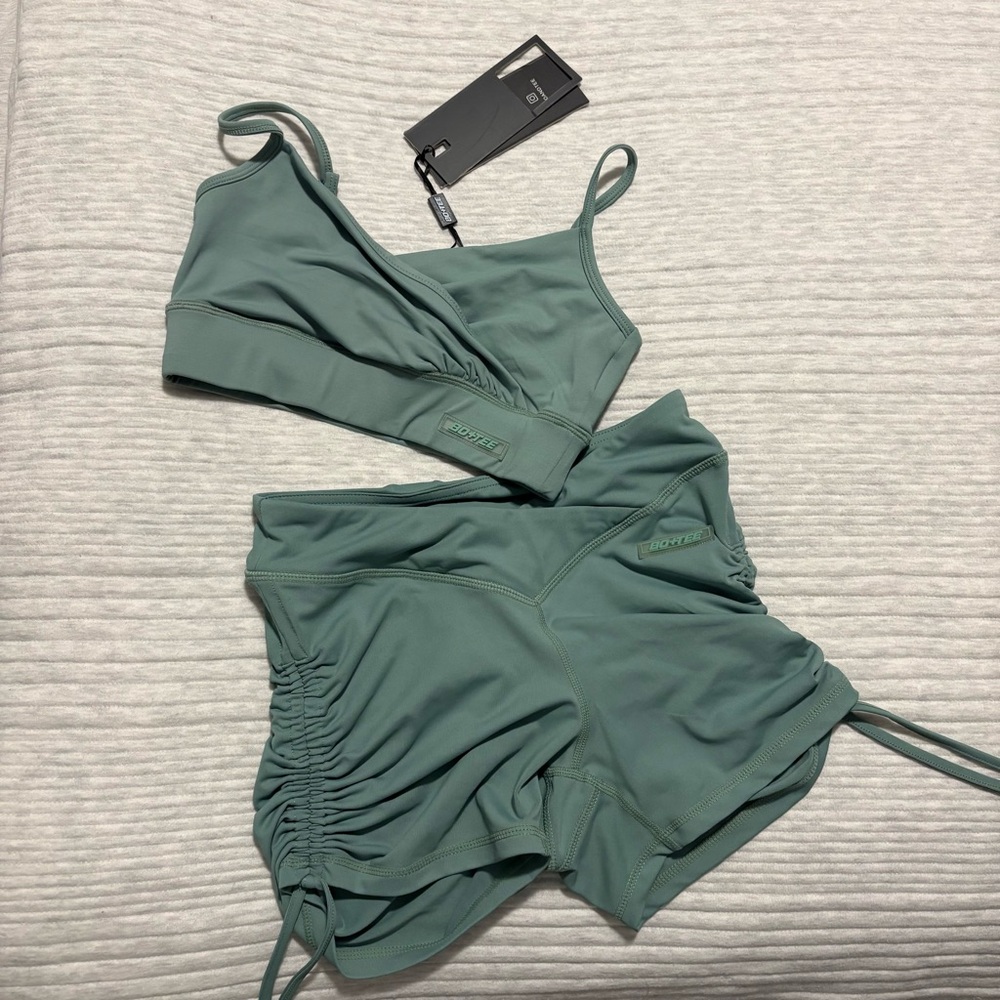 Bo+Tee workout set
